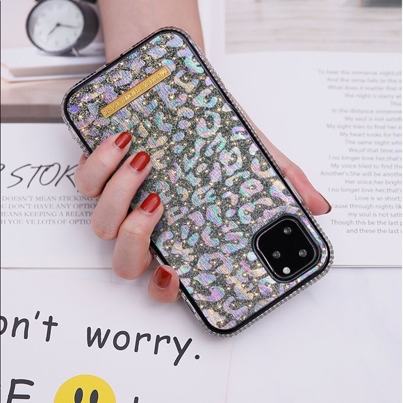 2/$15 iPhone 11 / 11 Pro Max Case Bling Leopard - Picture 4 of 8